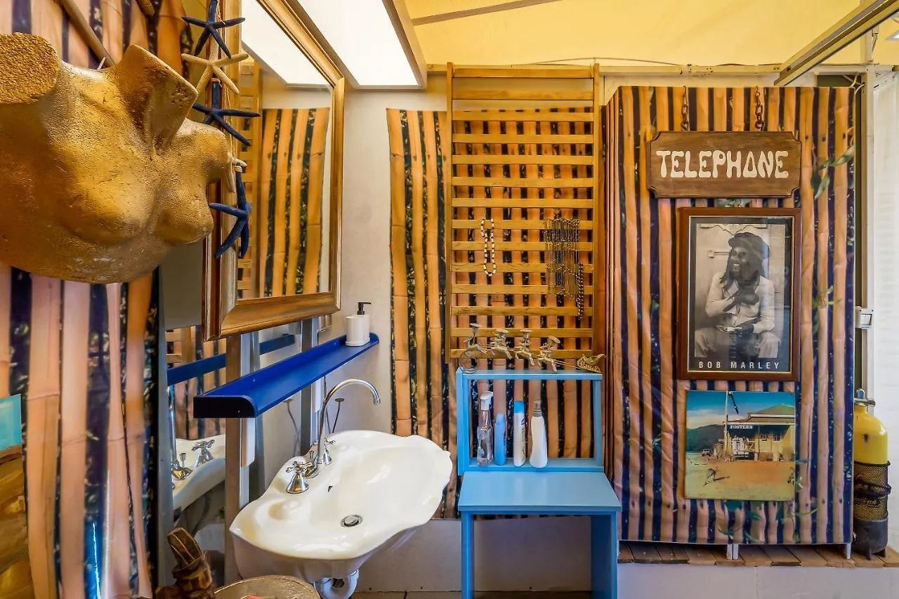 Sleeping Under The Stars Apartment Torre delle Stelle Italy